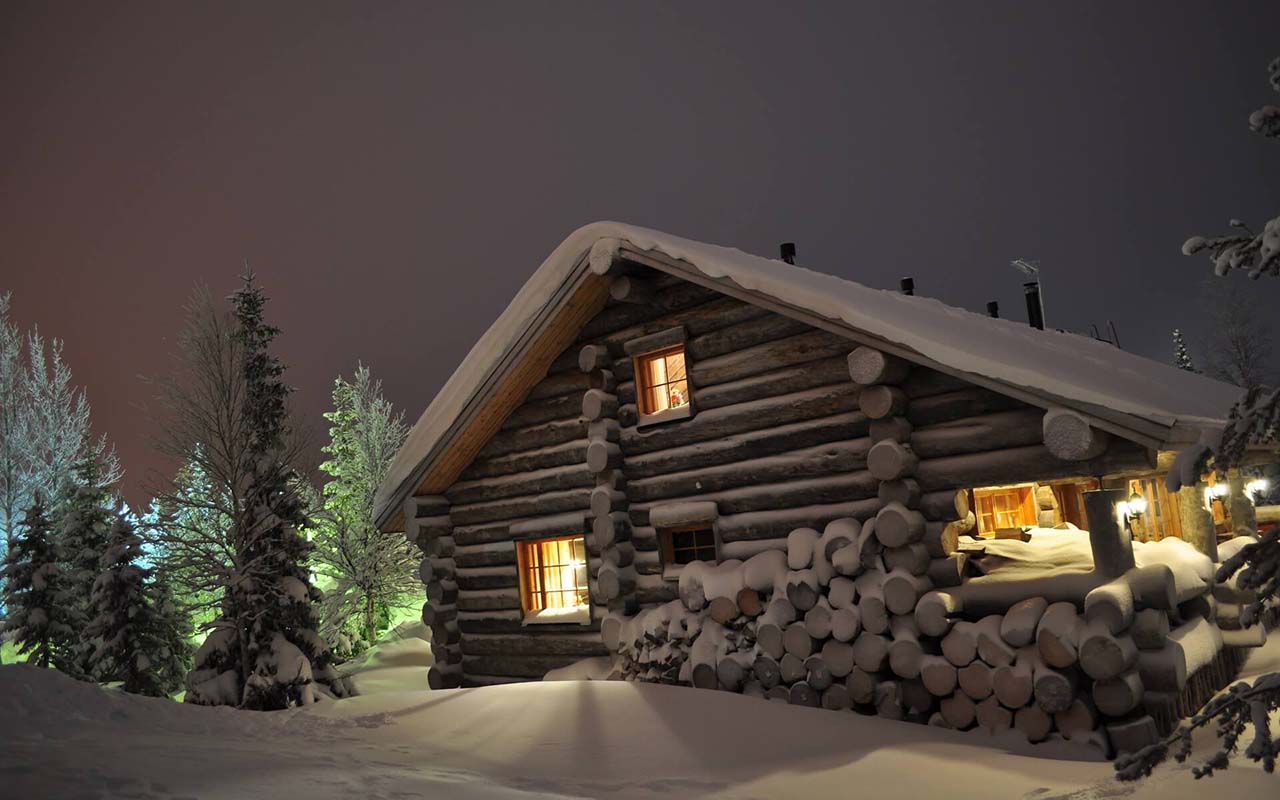 Герметизация деревянного дома зимой. Нюансы реализации